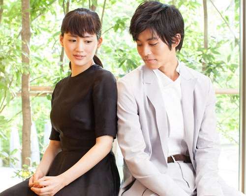 いま最も“業界ウケがいい女優”綾瀬はるか マイナス面をプラスに転化させる“ふんわり”力