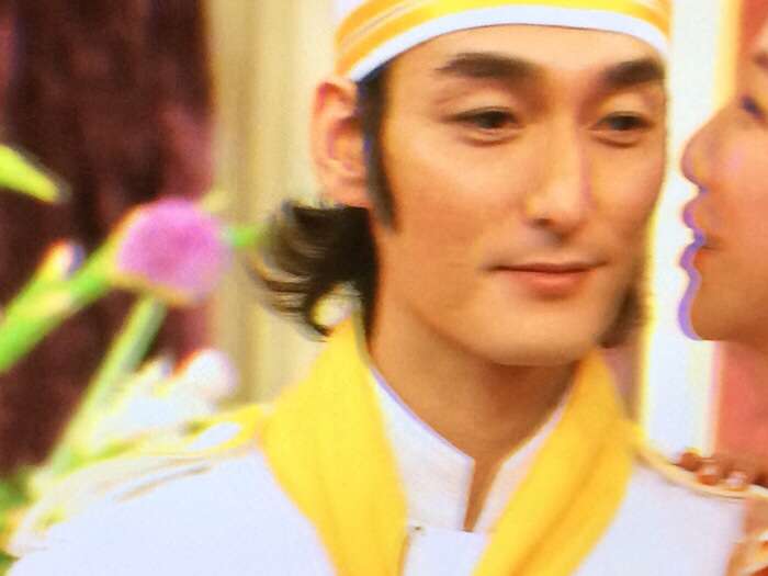 ざわちん、素顔を「SMAP×SMAP」でTV初公開!中居正広「板野じゃないな」