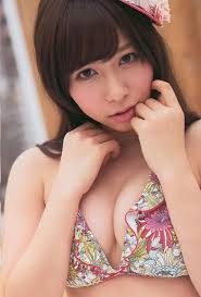 「AKBが着ている水着は胸パッドがいっぱい入るやつ」 岡本夏生が『5時に夢中！』で突然、水着解説をはじめる