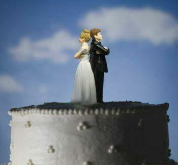 【閲覧注意？】海外にある「離婚ケーキ」なるものが怖すぎるｗｗｗ