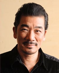 かなり若く見える芸能人