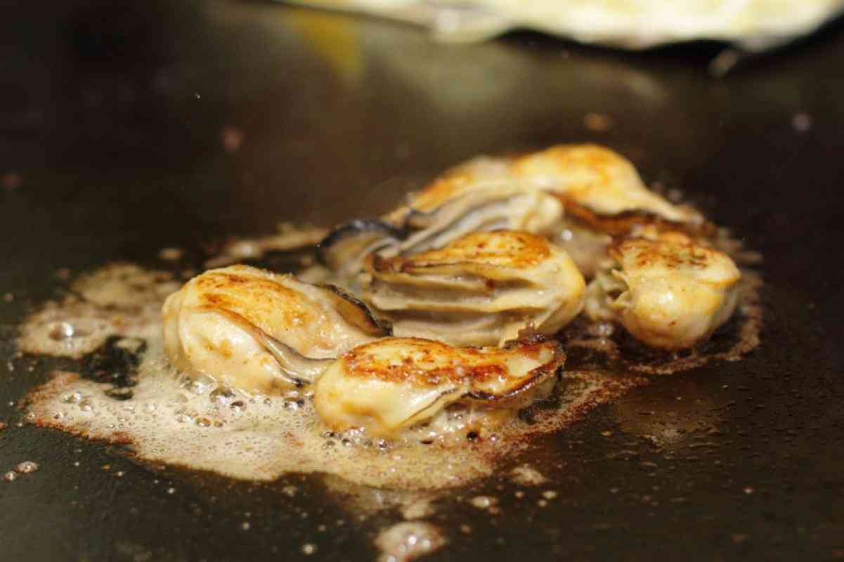 広島で美味しいお好み焼き屋さん教えて下さい。