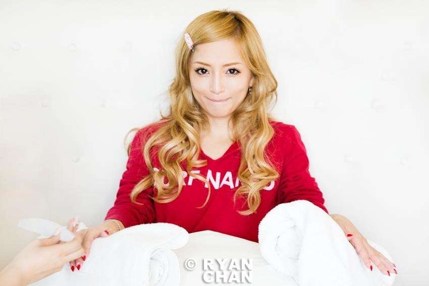 浜崎あゆみ、浜崎あゆみファンから叩かれた板野友美を励ます