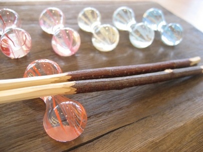 箸置きって使いますか？