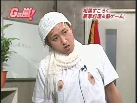 コントをしている芸能人（お笑い芸人は除く）の写真を集めるトピ