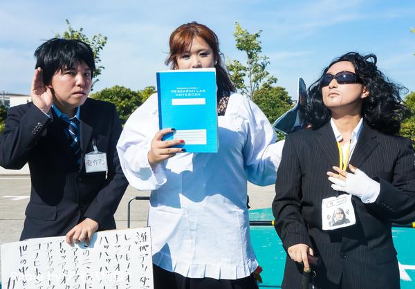 コミケに小保方さんのコスプレをした人が現れる…