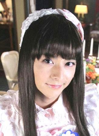 女装して可愛い芸能人