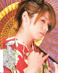 女装して可愛い芸能人