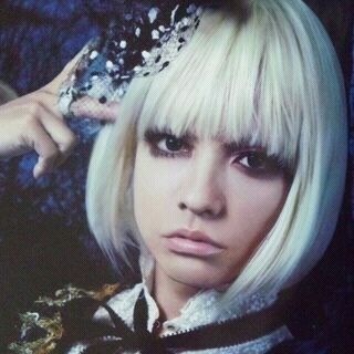 女装して可愛い芸能人