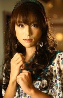 女装して可愛い芸能人
