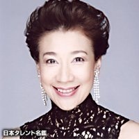 美魔女を超えた美婆、ロボット男子と恋愛、3D化粧など…予測される未来の雑誌ｗ