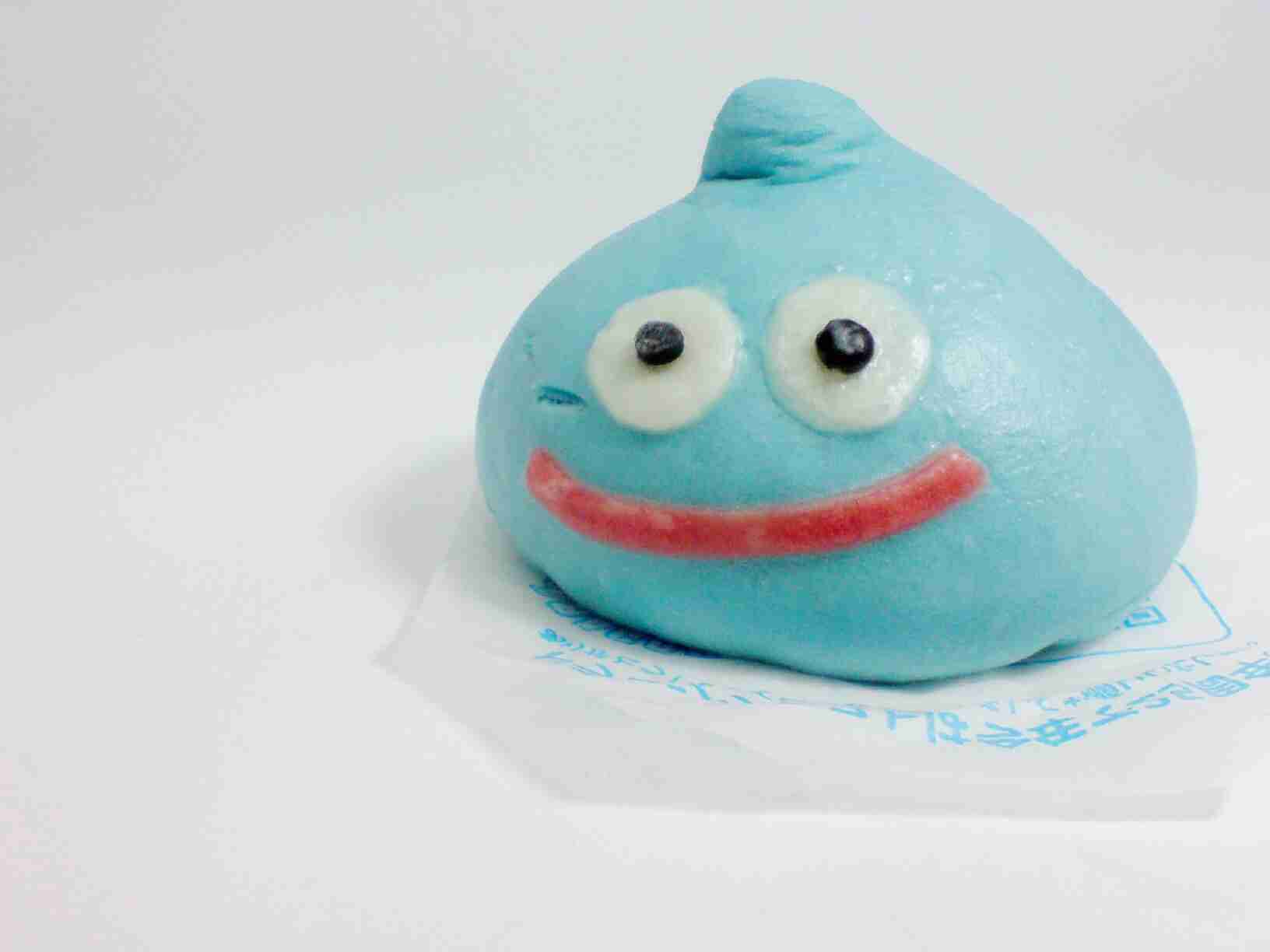 40万食限定の「ドラえもんまん」発売　サークルKサンクスが劇場版タイアップ