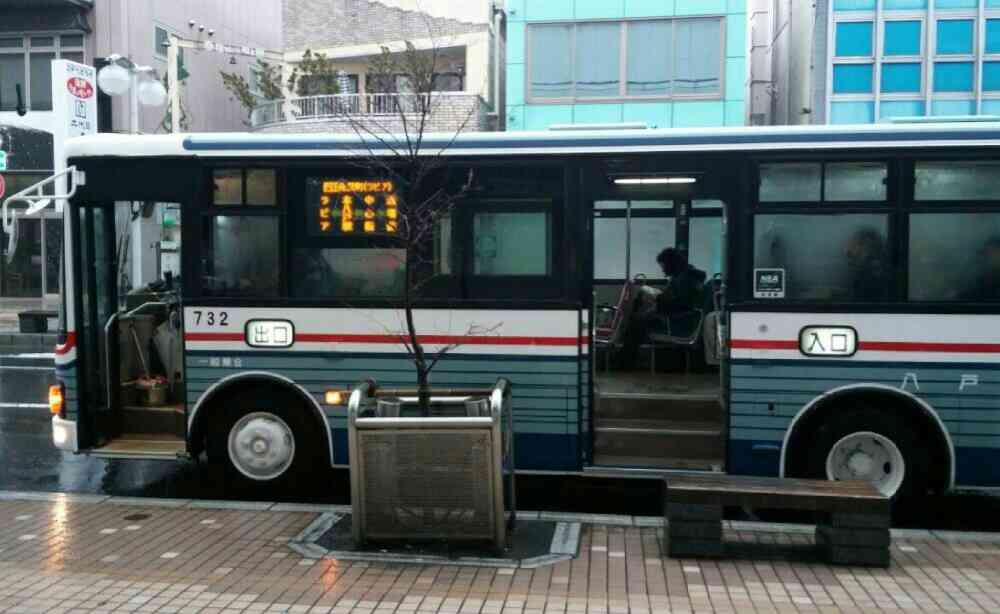 病院行きバスのナンバー「42◯◯」は「不吉」　苦情相次ぐ…兵庫・三木
