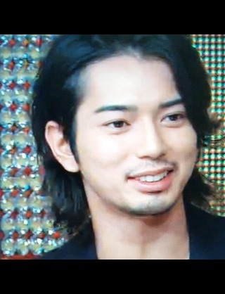 濃い顔が好きな人!