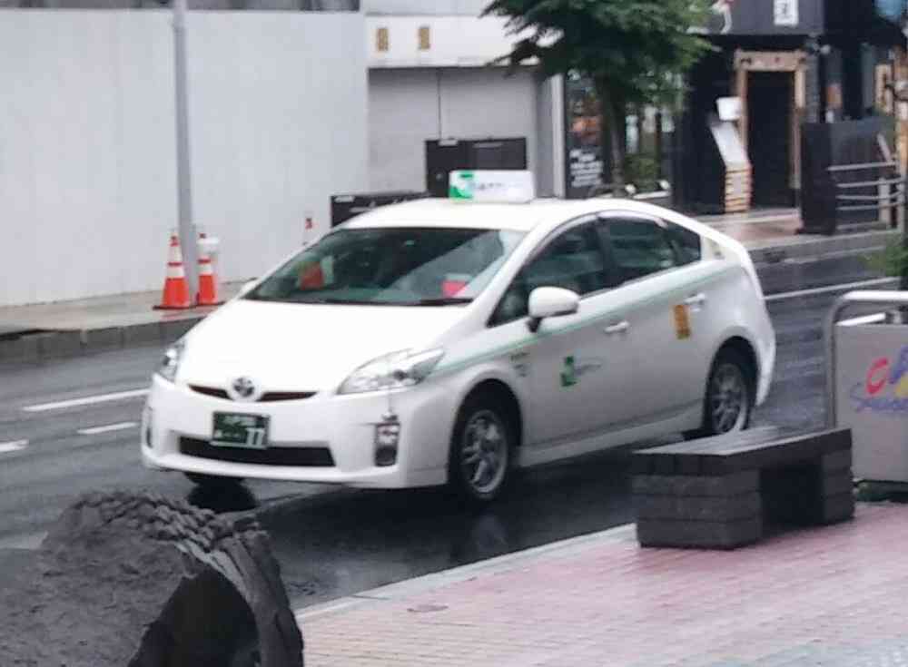 バカリズム脚本ドラマで竹野内豊が過去へ誘うタクシー運転手に