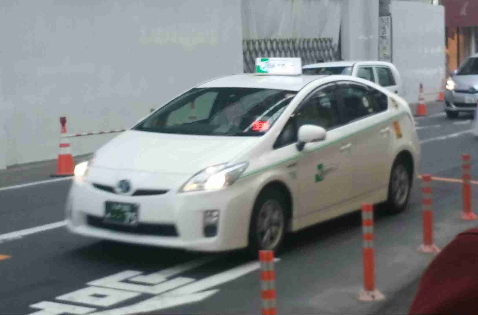 バカリズム脚本ドラマで竹野内豊が過去へ誘うタクシー運転手に
