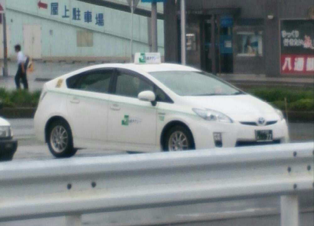 バカリズム脚本ドラマで竹野内豊が過去へ誘うタクシー運転手に