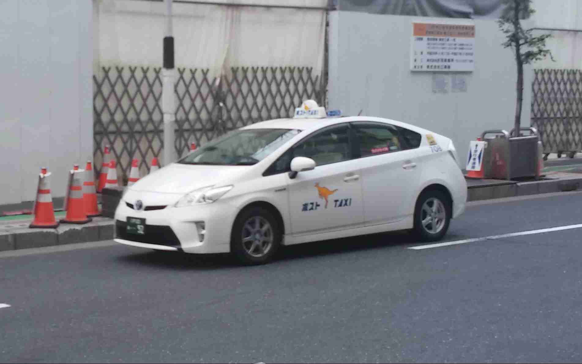 バカリズム脚本ドラマで竹野内豊が過去へ誘うタクシー運転手に