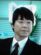 テレ東のニュース番組のアイドル猫「まーご」が自由すぎる　