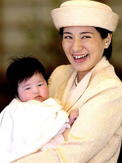 キャサリン妃、2人目を妊娠 昨年のジョージ王子誕生に次ぐおめでた-英