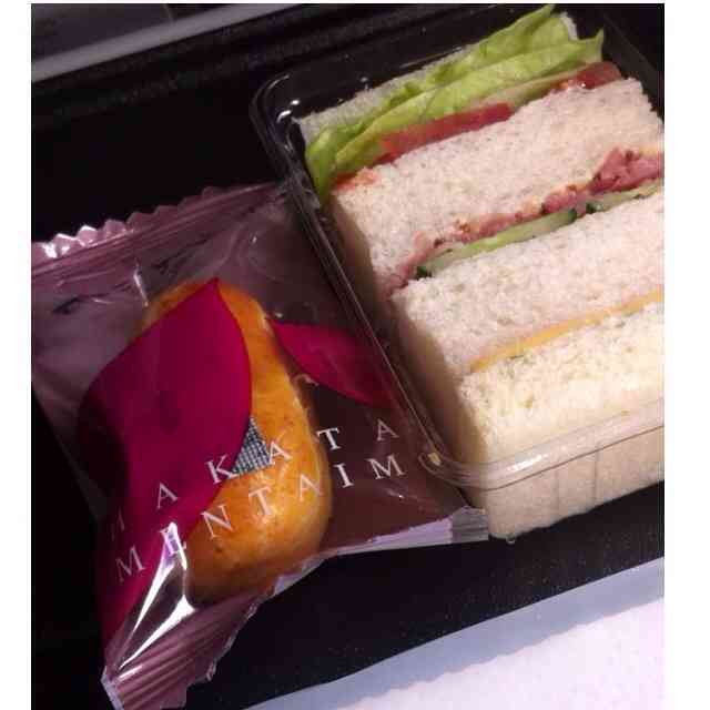 世界の機内食:D