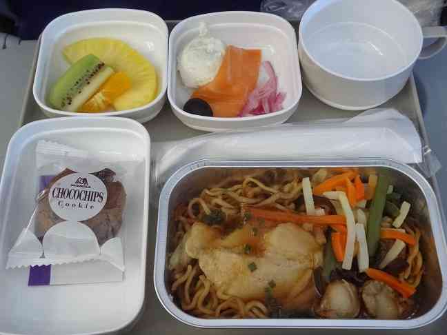 世界の機内食:D