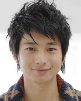 顔がどストライクの男性芸能人は誰ですか？