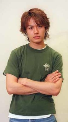 顔がどストライクの男性芸能人は誰ですか？