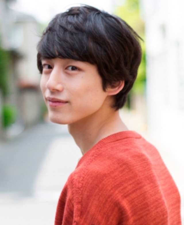 顔がどストライクの男性芸能人は誰ですか？