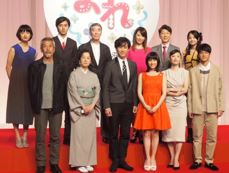 朝ドラヒロイン・土屋太鳳、役作りで髪バッサリ！「しっかり修業します」