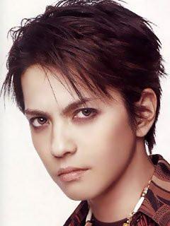 自分より5cm以上背の低い男性は恋愛対象になりますか??