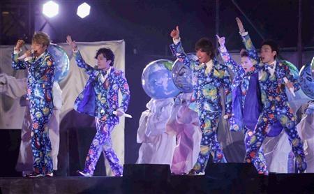 笑える？芸能人の衣装が見たい