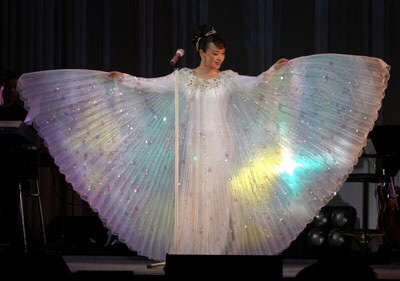 笑える？芸能人の衣装が見たい