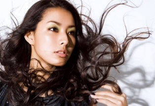 正統派の美人女優。