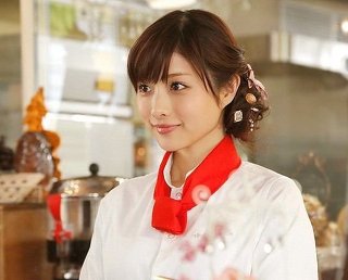 正統派の美人女優。