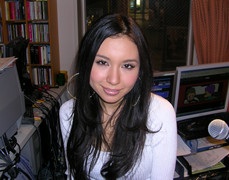 May J.に整形疑惑が浮上、数年前まで青山テルマ似だった?