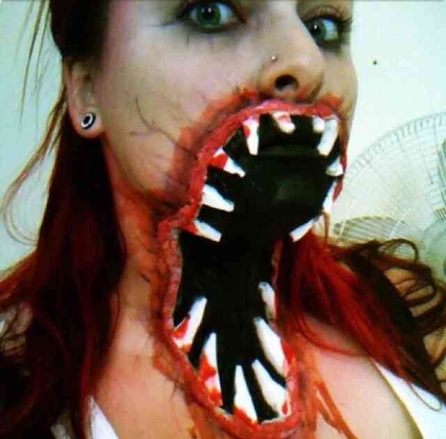 【閲覧注意！】外人のハロウィンコスプレが相変わらず凄い