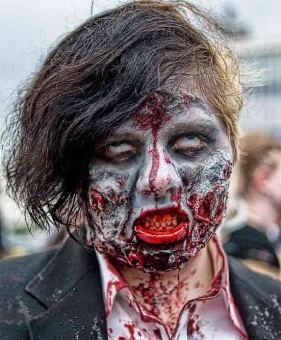【閲覧注意！】外人のハロウィンコスプレが相変わらず凄い