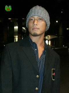 「プロレス女子」が急増、入門書や「女子会」…会場ではイケメンレスラーに熱烈声援