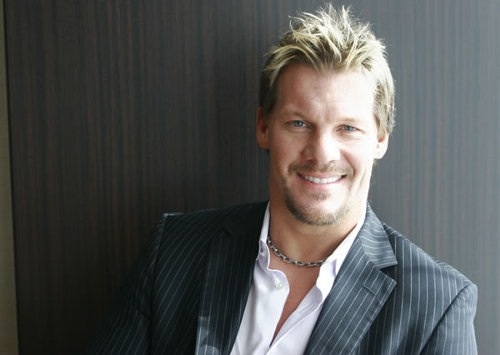 「プロレス女子」が急増、入門書や「女子会」…会場ではイケメンレスラーに熱烈声援