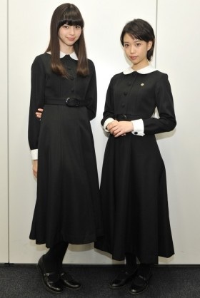 高校生役の芸能人をひたすら召集していくトピ