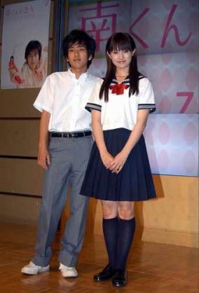 高校生役の芸能人をひたすら召集していくトピ