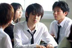 高校生役の芸能人をひたすら召集していくトピ