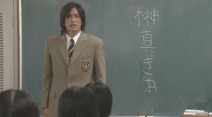 高校生役の芸能人をひたすら召集していくトピ