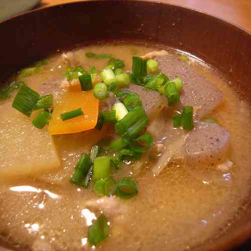 冬に食べたくなる料理は何ですか？