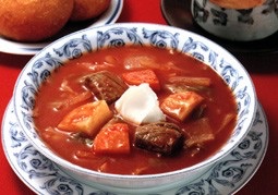 冬に食べたくなる料理は何ですか？