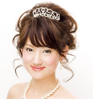 素敵な花嫁ヘアスタイルを貼っていきましょう