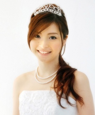 素敵な花嫁ヘアスタイルを貼っていきましょう