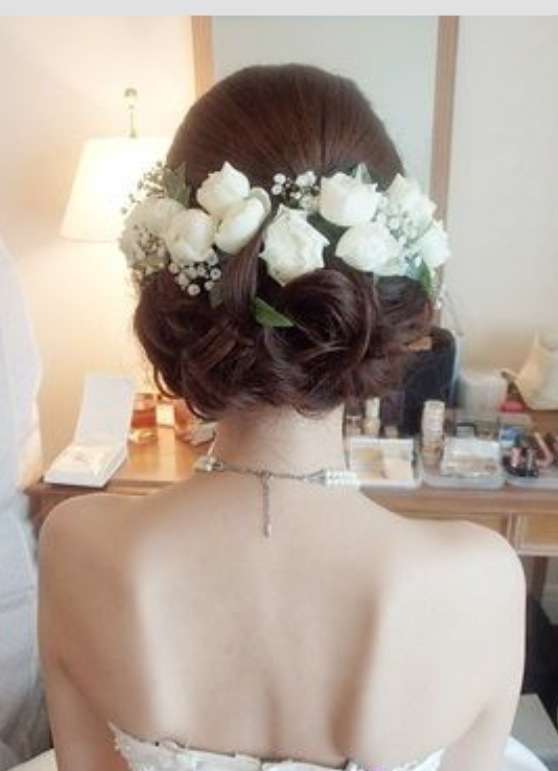 素敵な花嫁ヘアスタイルを貼っていきましょう
