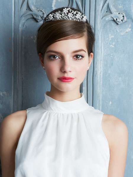 素敵な花嫁ヘアスタイルを貼っていきましょう